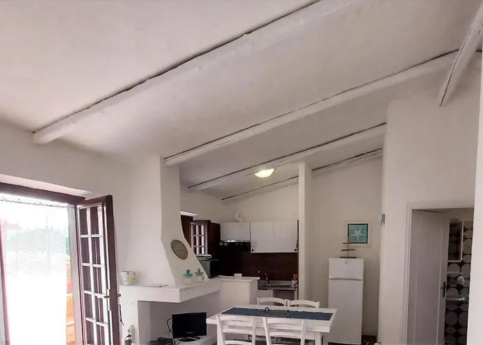 公寓 I Nuraghi 坎尼吉翁