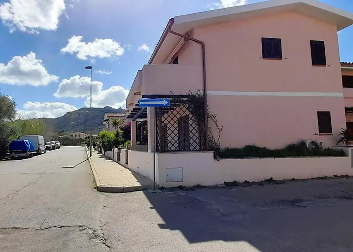 I Nuraghi * 坎尼吉翁